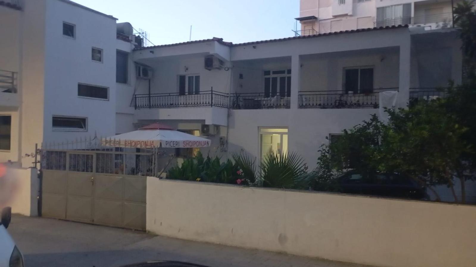 Durres Beach Rooms Экстерьер фото
